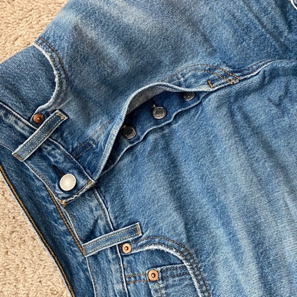 Levi’s 501 shorts - Picture 2 of 5